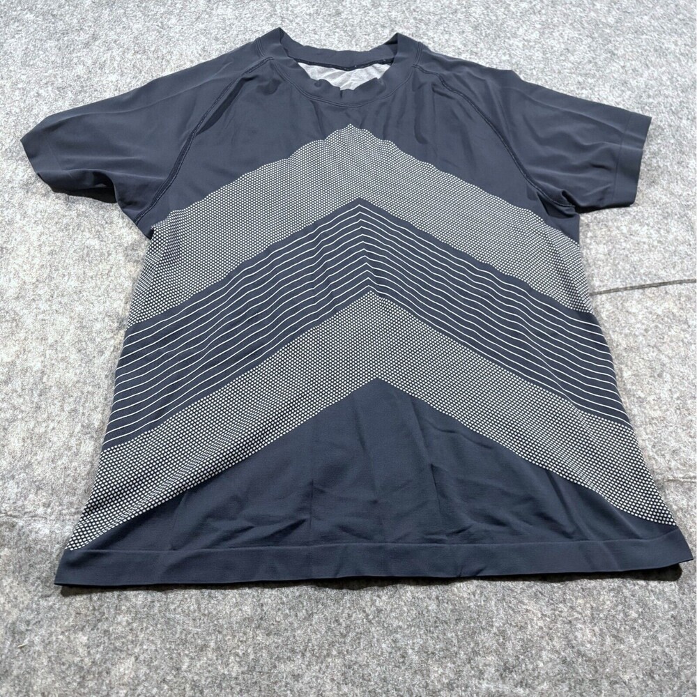 Barry’s Bootcamp FIT Blue Short Sleeve Men's Athletic Fit Tee T-shirt Sz S